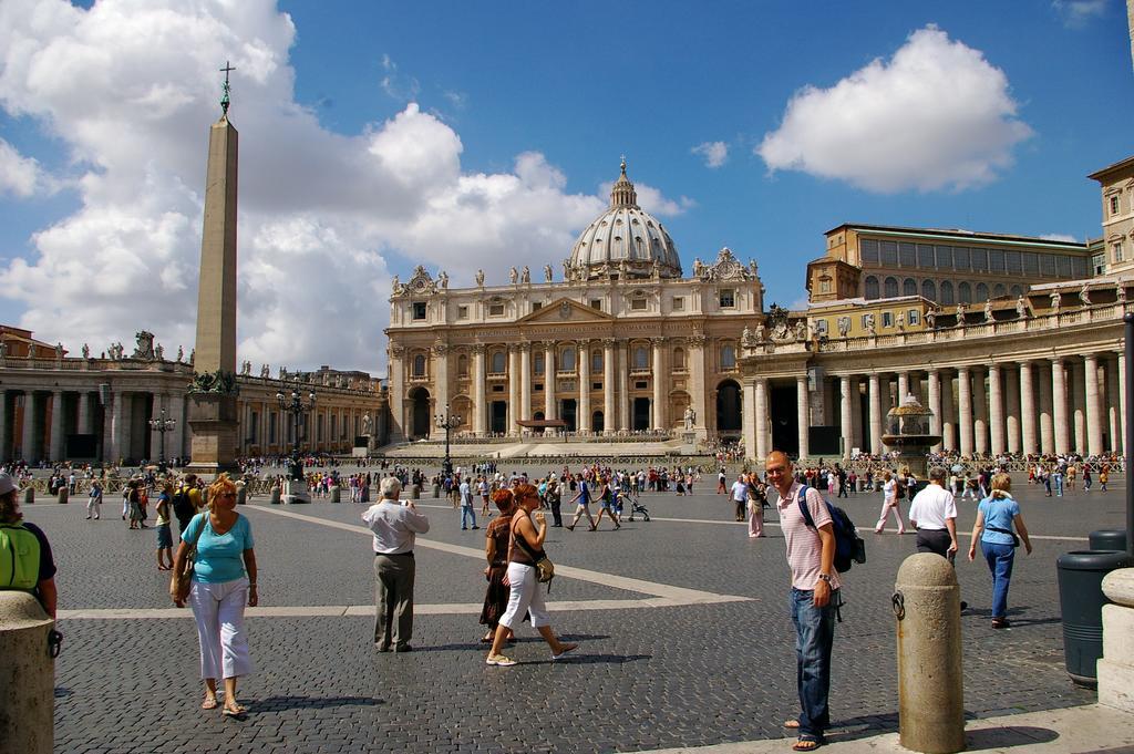 Vatican Heart Roma Exterior foto
